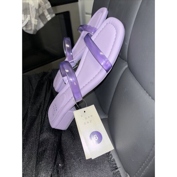 Women's Sz 6 Slip On Sandals Purple Slides Lavender A New Day Block 1” Heel NWT - Picture 4 of 7